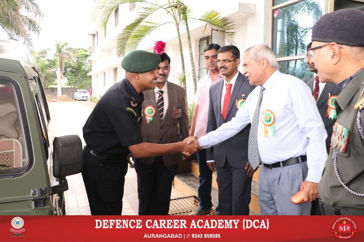 greeting-welcome-sainik-school-in-maharashtra-best-army-school-in-aurangabad-maharashtra